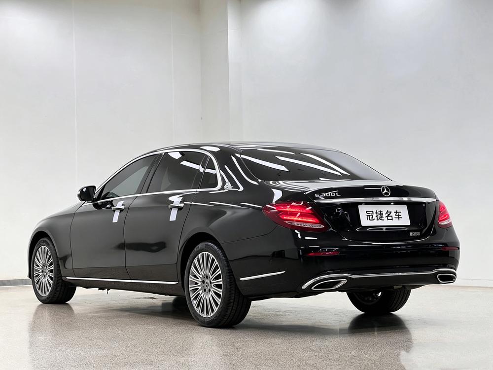 Mercedes-Benz Mercedes-Benz E-Class