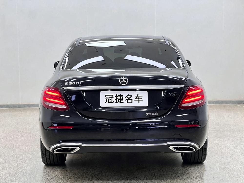 Mercedes-Benz Mercedes-Benz E-Class