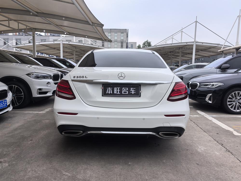 Mercedes-Benz Mercedes-Benz E-Class