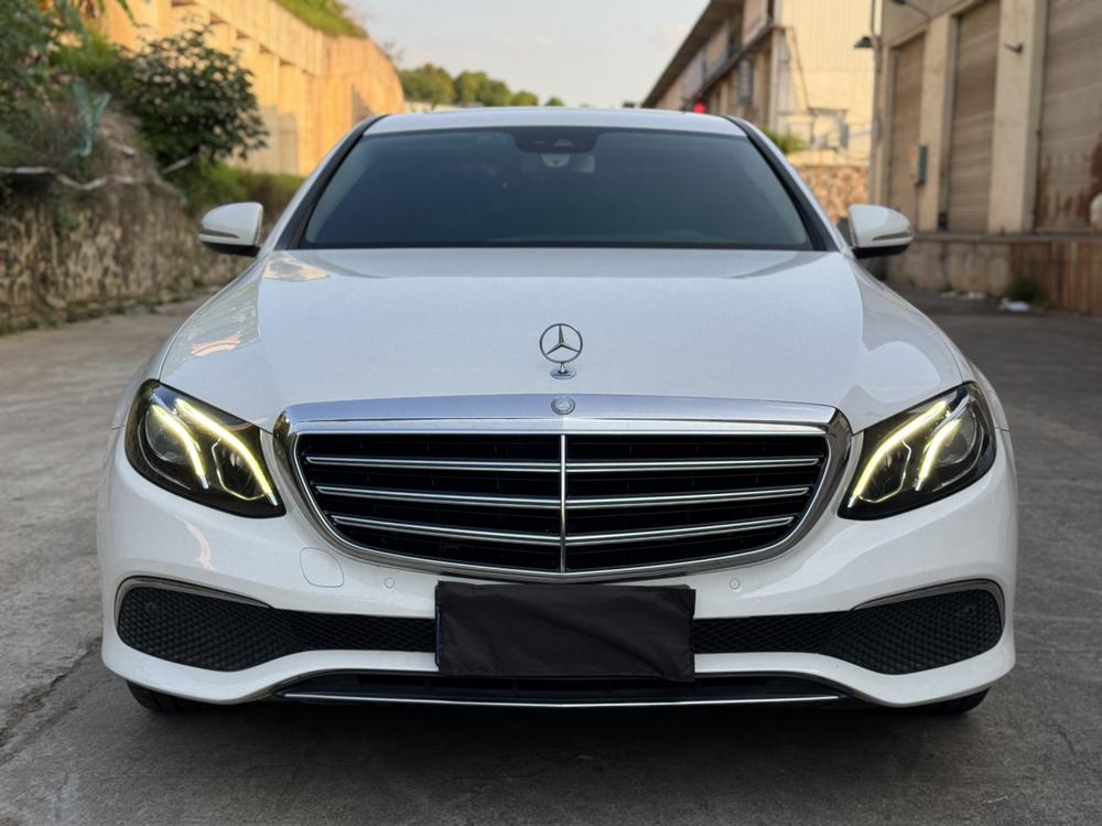 Mercedes-Benz Mercedes-Benz E-Class