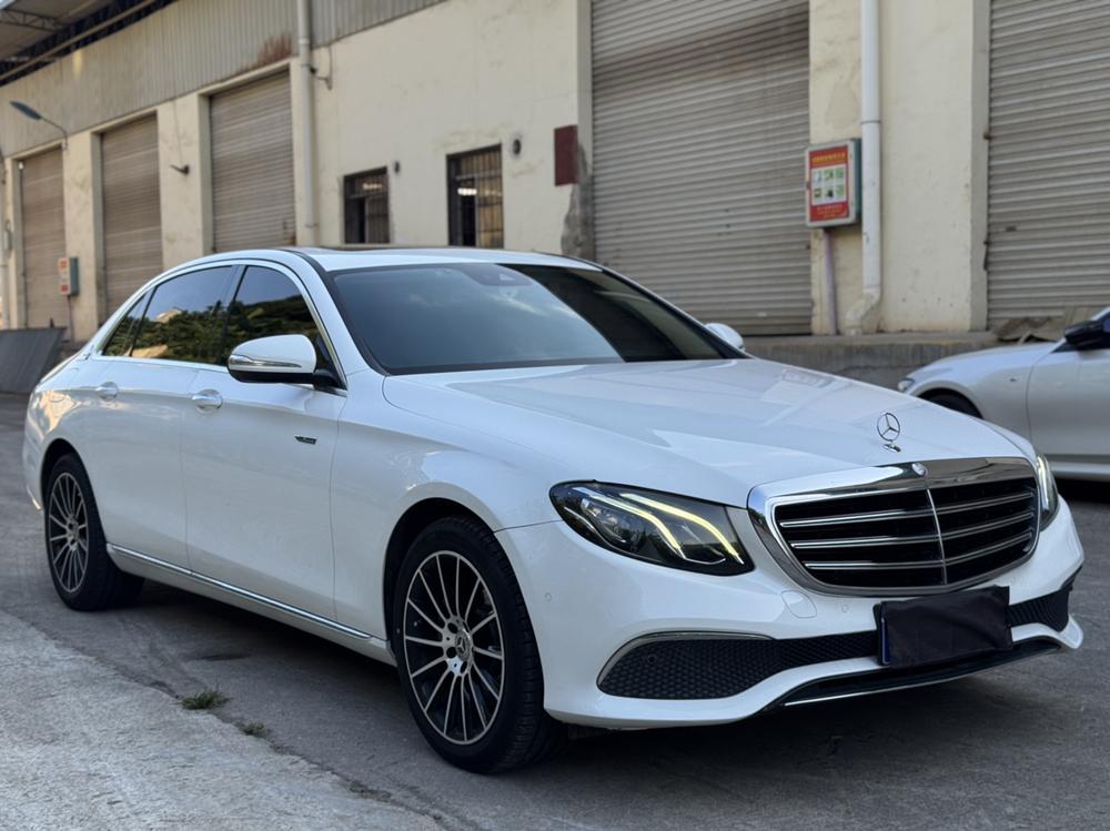 Mercedes-Benz Mercedes-Benz E-Class