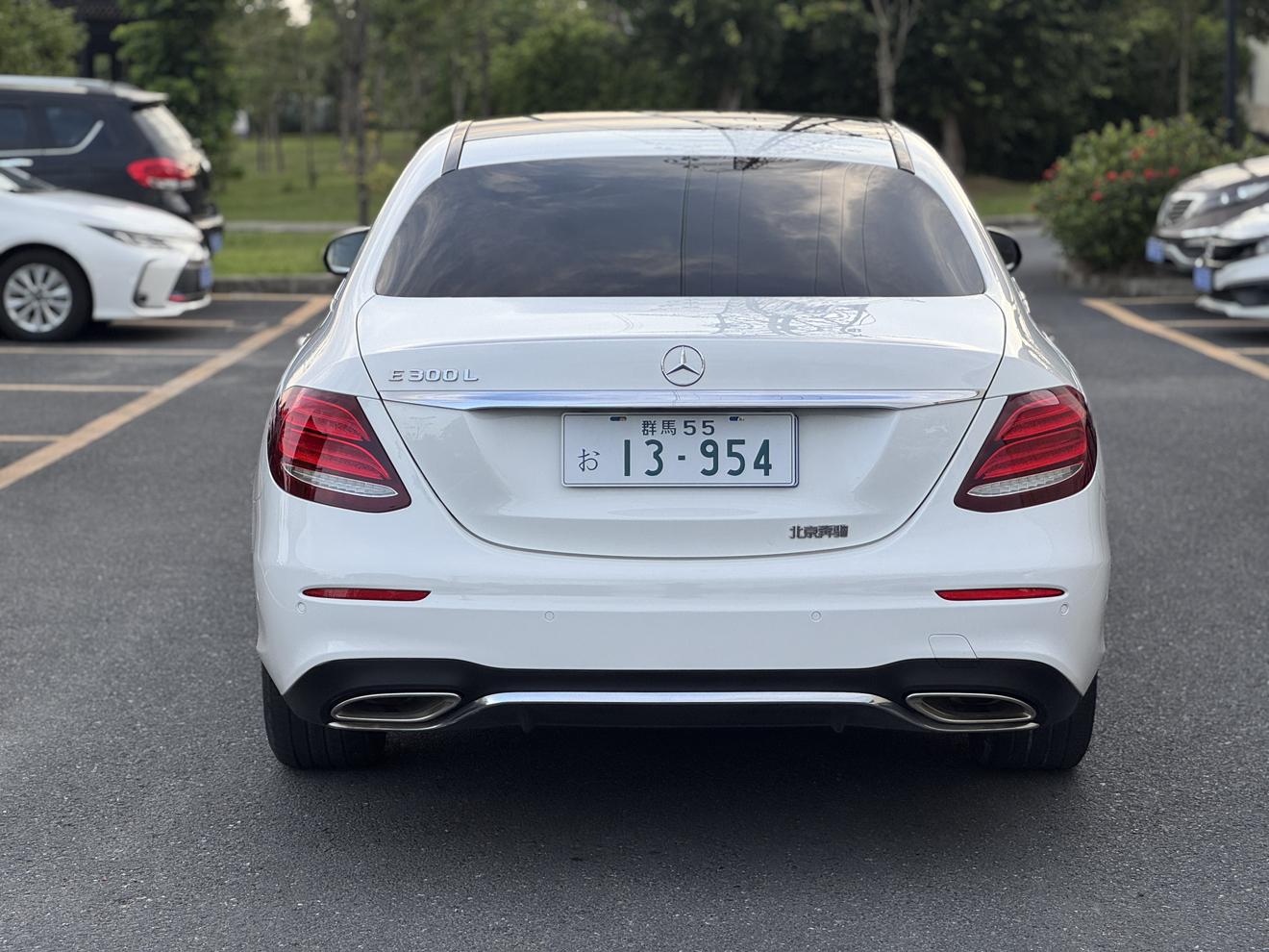 Mercedes-Benz Mercedes-Benz E-Class