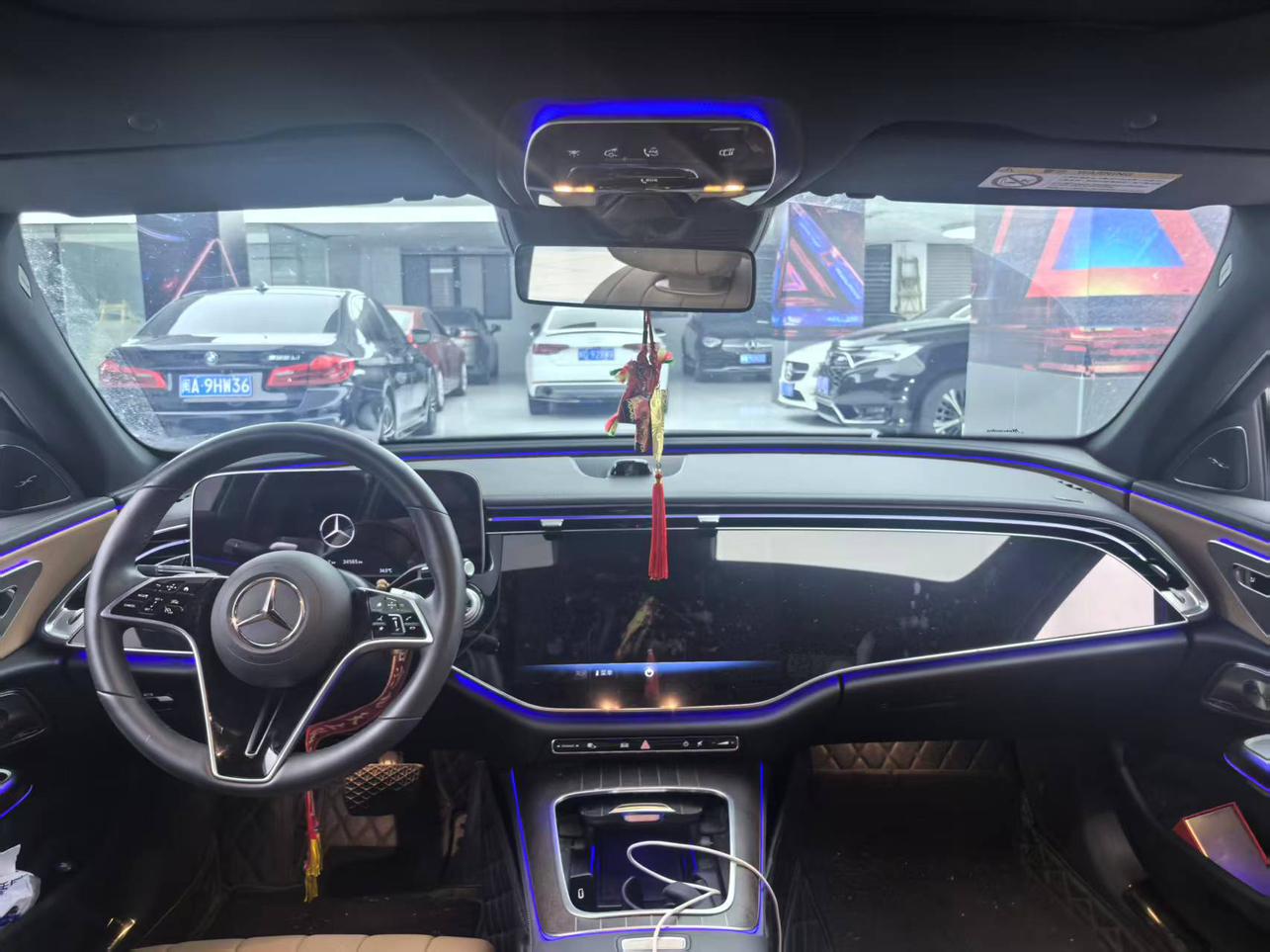 Mercedes-Benz Mercedes-Benz E-Class