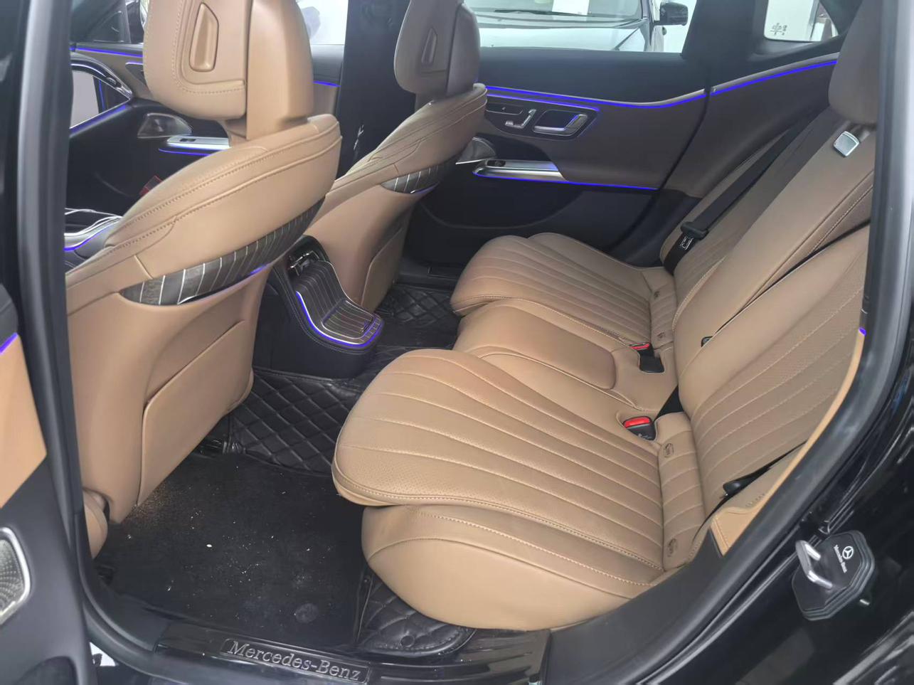 Mercedes-Benz Mercedes-Benz E-Class