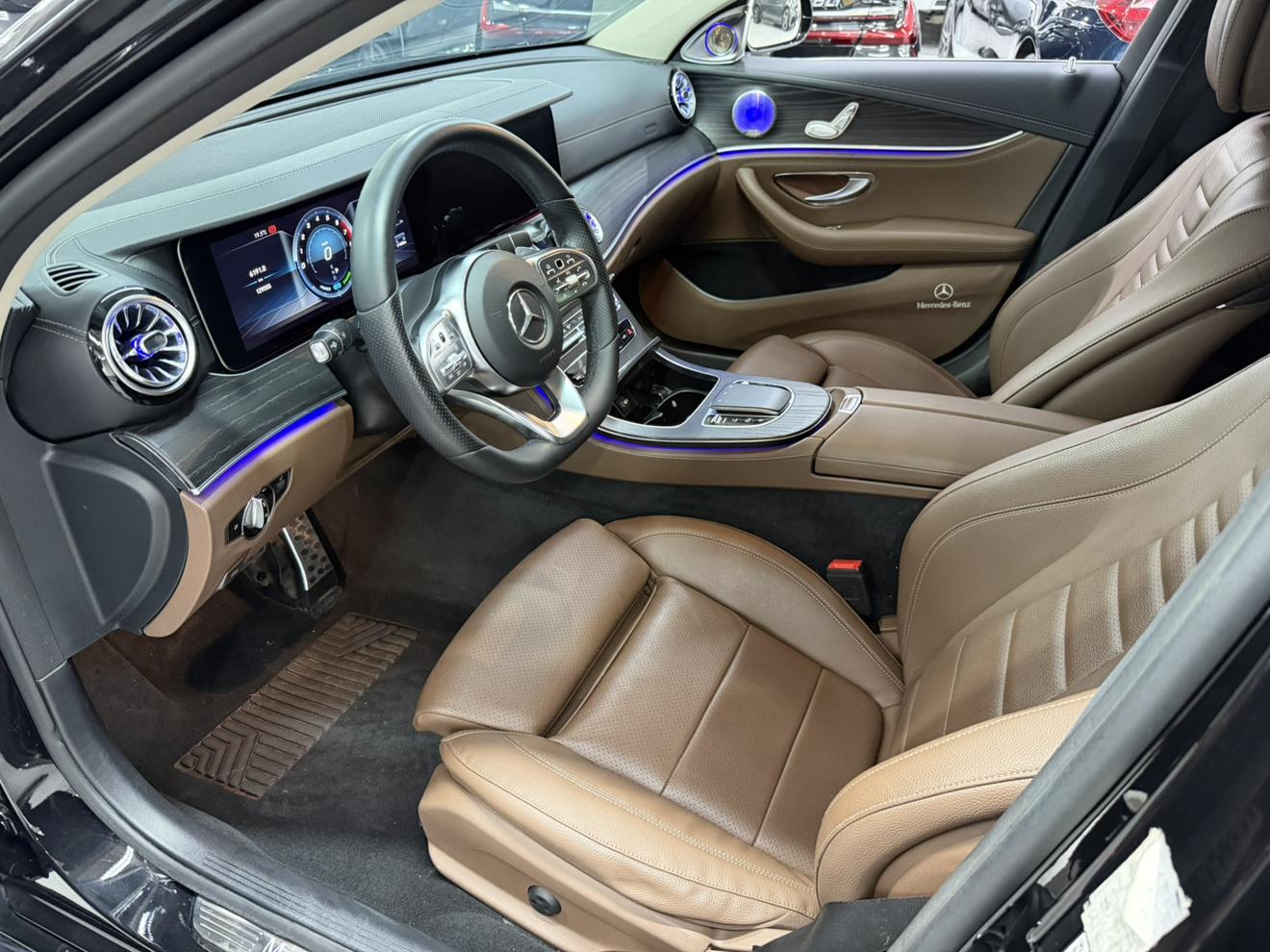 Mercedes-Benz Mercedes-Benz E-Class