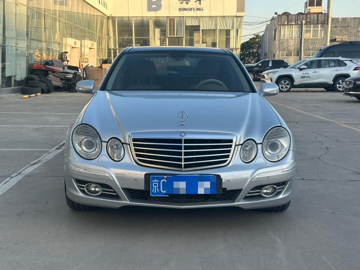 Mercedes-Benz Mercedes-Benz E-Class