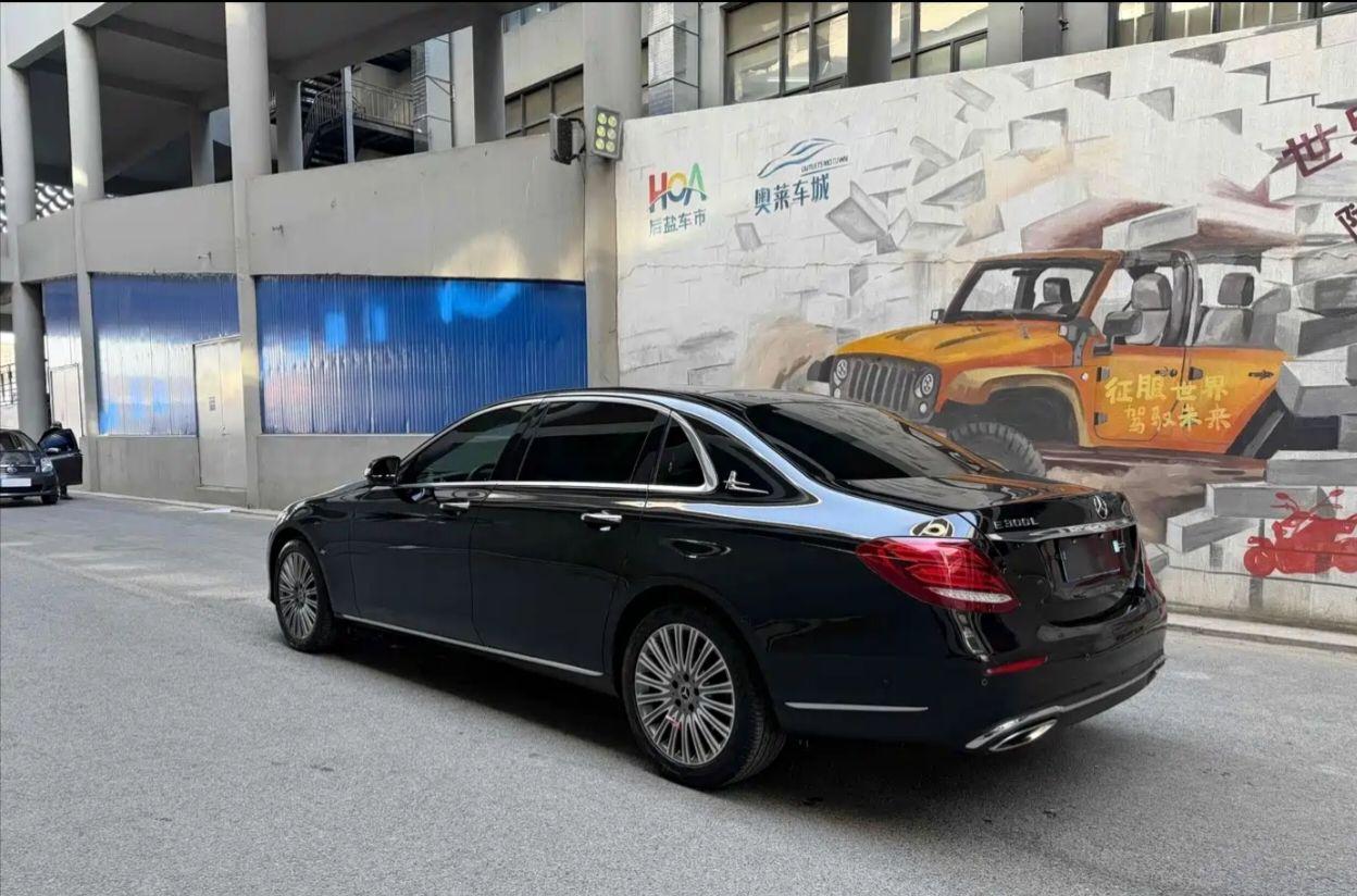 Mercedes-Benz Mercedes-Benz E-Class