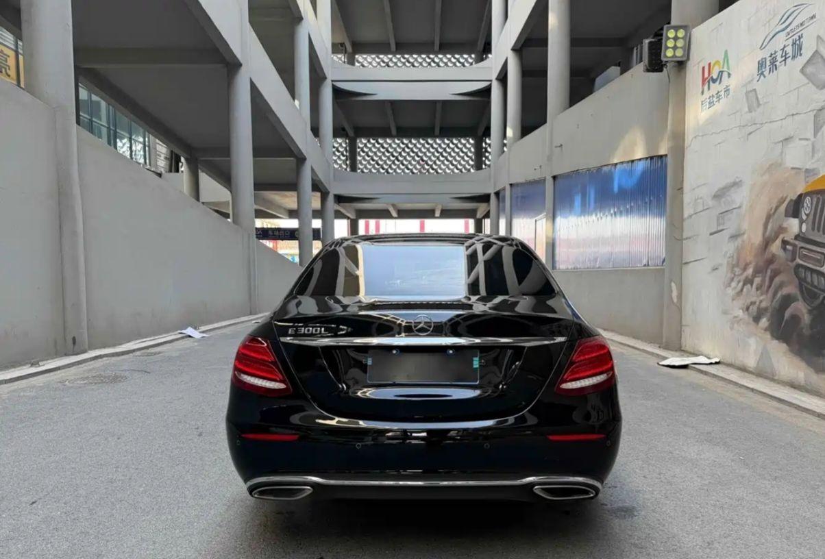 Mercedes-Benz Mercedes-Benz E-Class