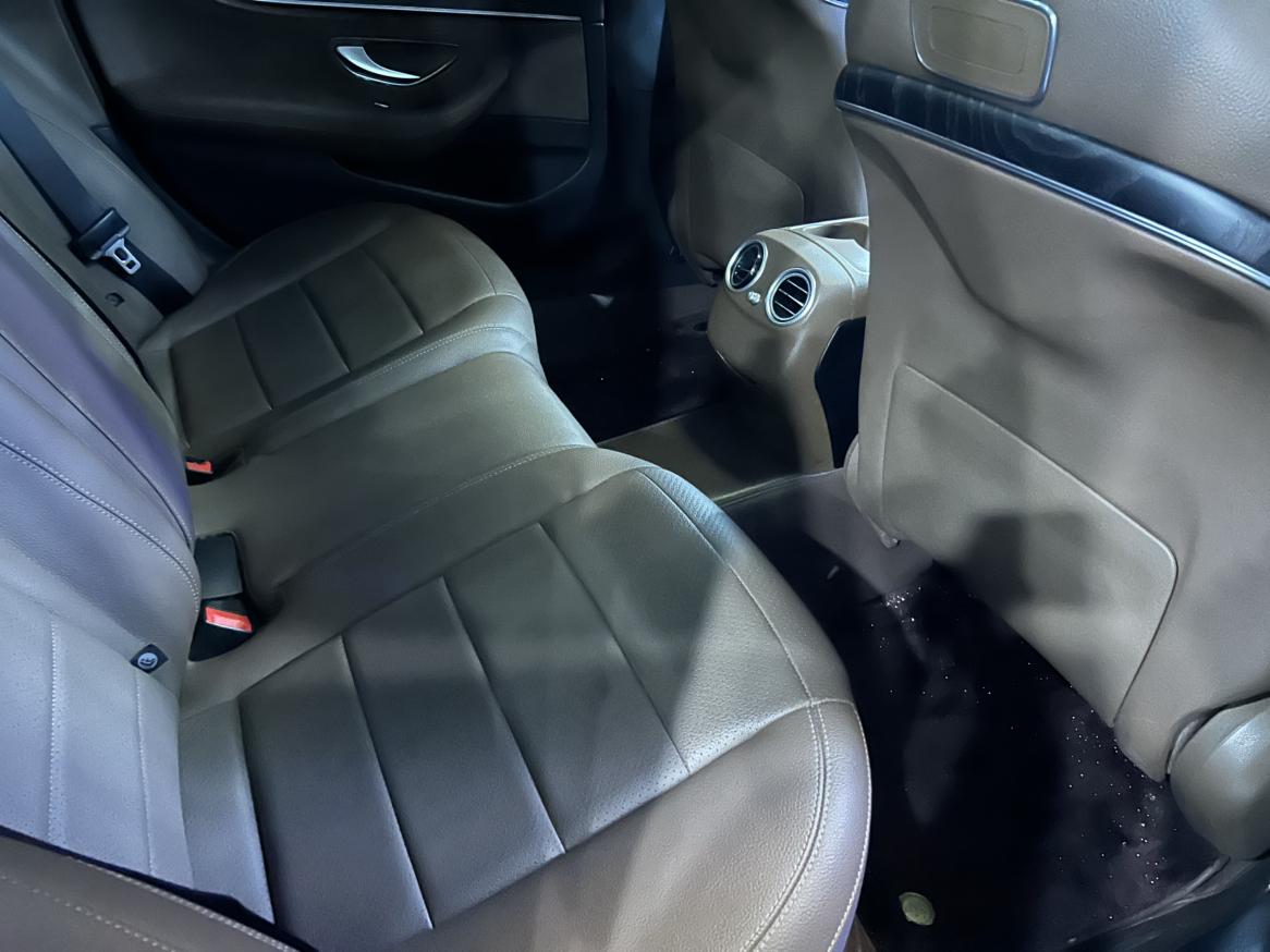 Mercedes-Benz Mercedes-Benz E-Class