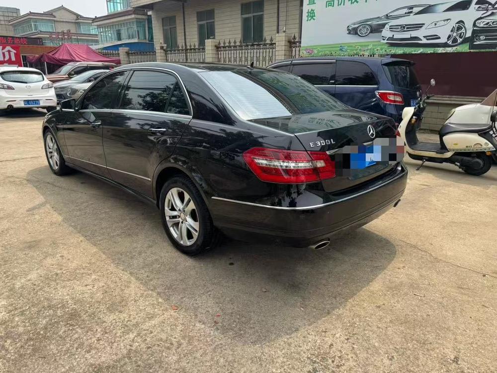 Mercedes-Benz Mercedes-Benz E-Class