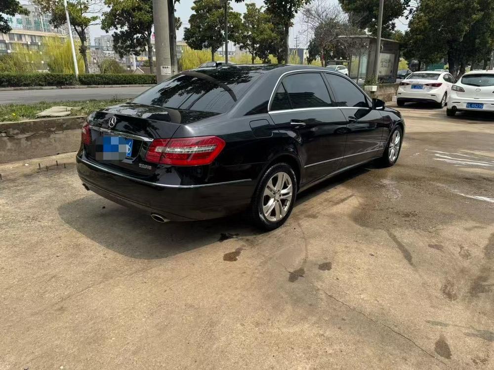 Mercedes-Benz Mercedes-Benz E-Class