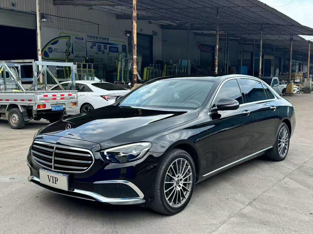 Mercedes-Benz Mercedes-Benz E-Class