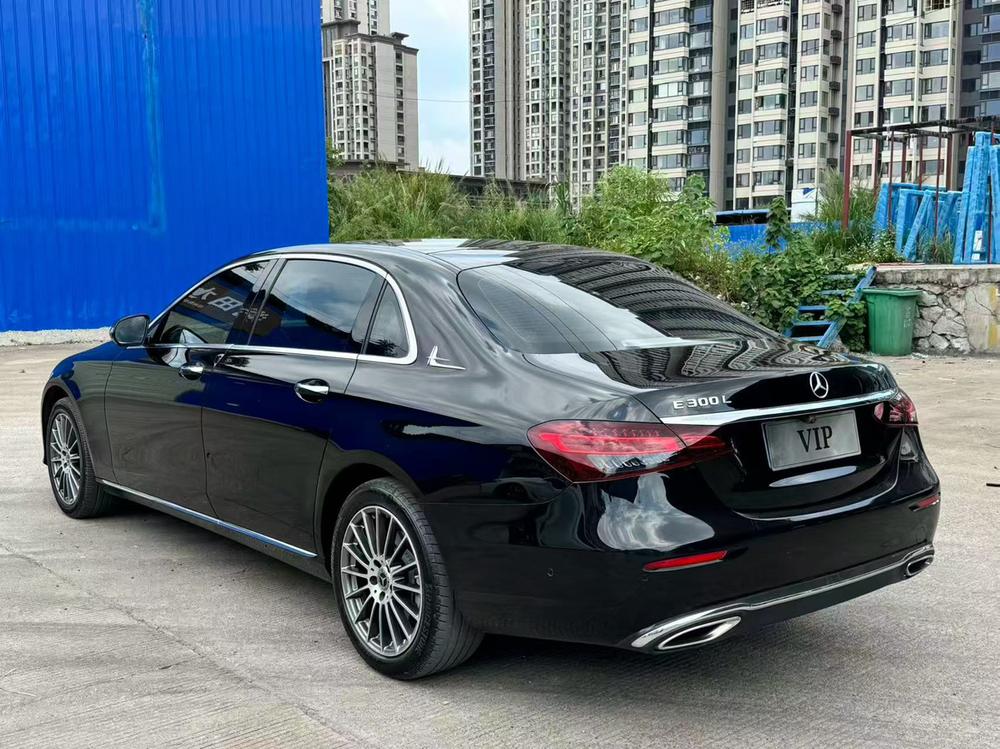 Mercedes-Benz Mercedes-Benz E-Class