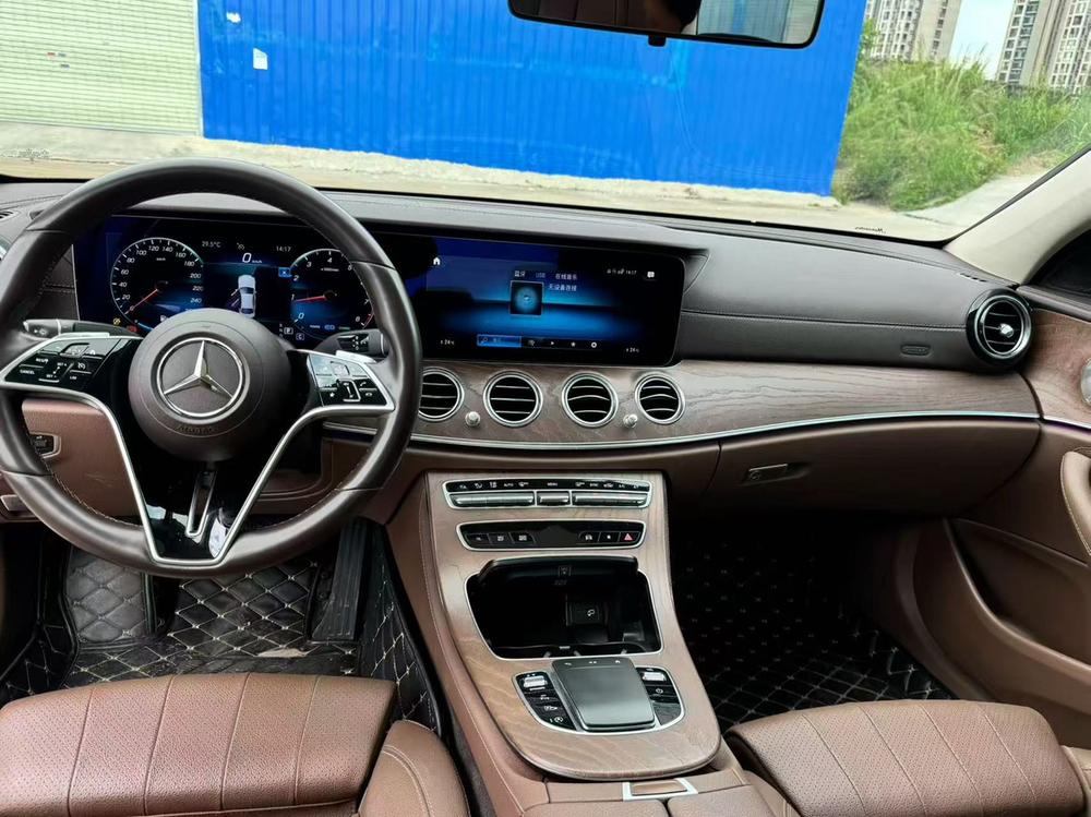 Mercedes-Benz Mercedes-Benz E-Class