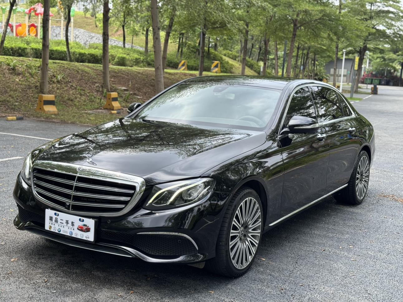 Mercedes-Benz Mercedes-Benz E-Class