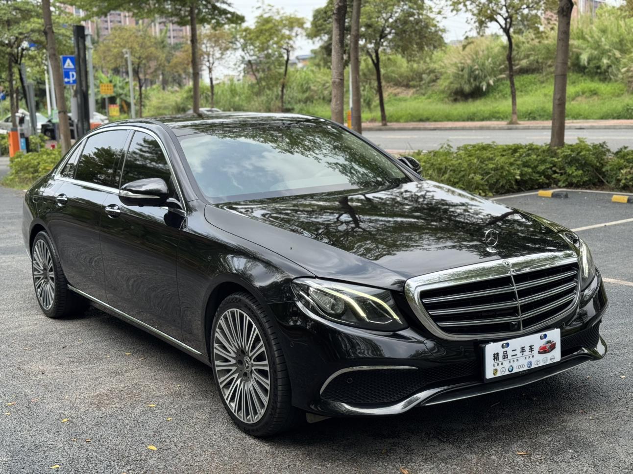 Mercedes-Benz Mercedes-Benz E-Class