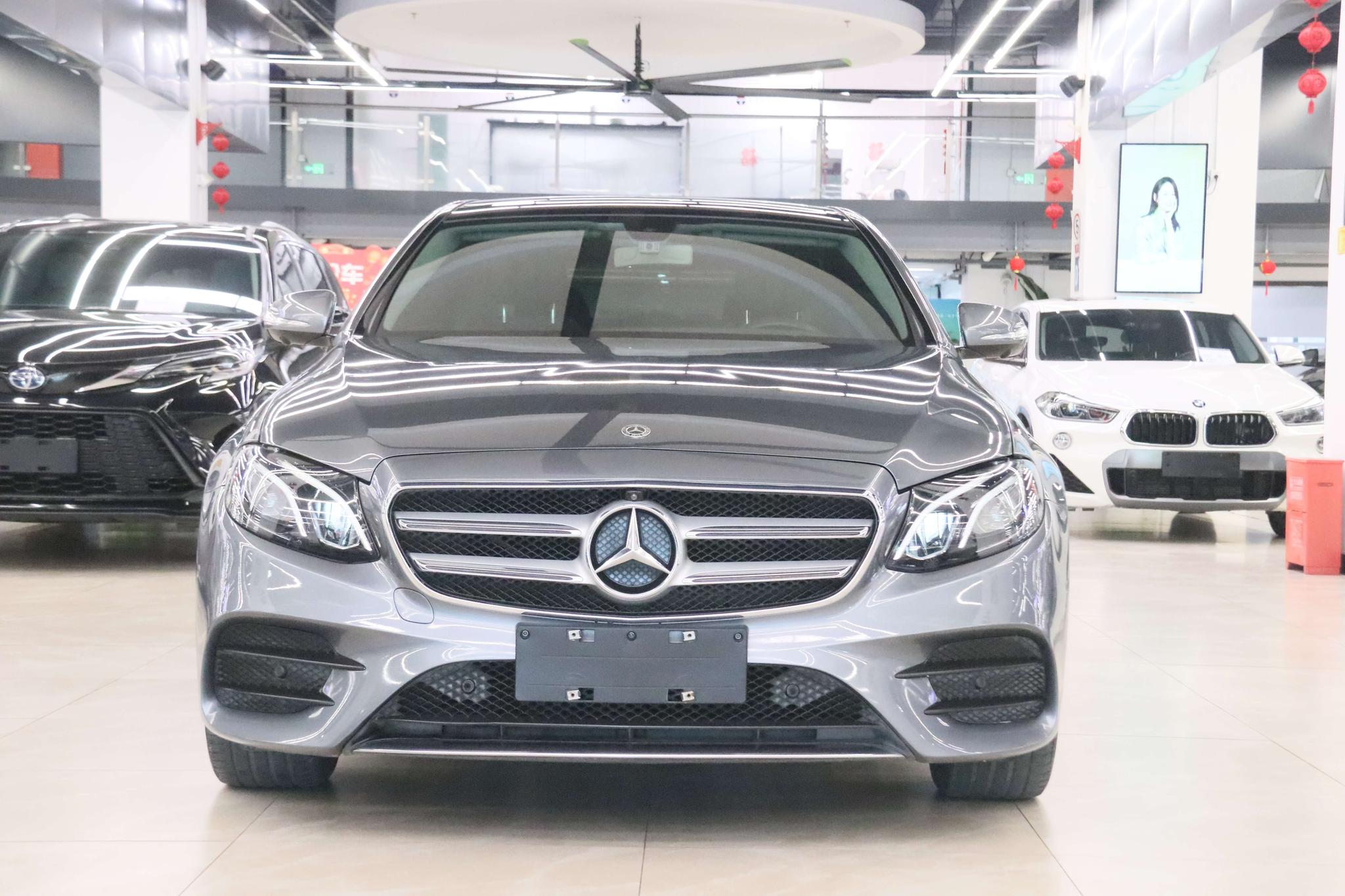 Mercedes-Benz Mercedes-Benz E-Class