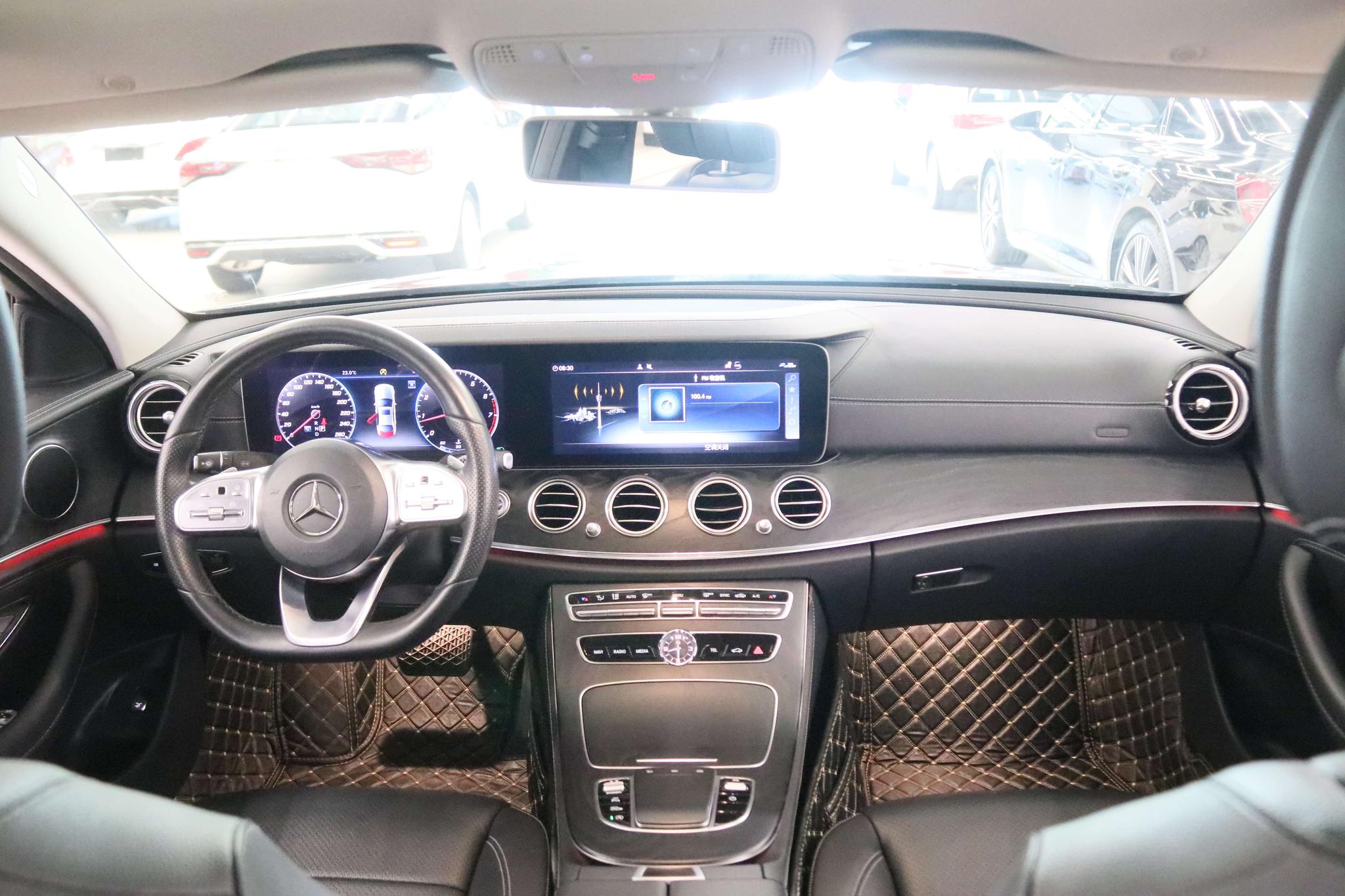 Mercedes-Benz Mercedes-Benz E-Class