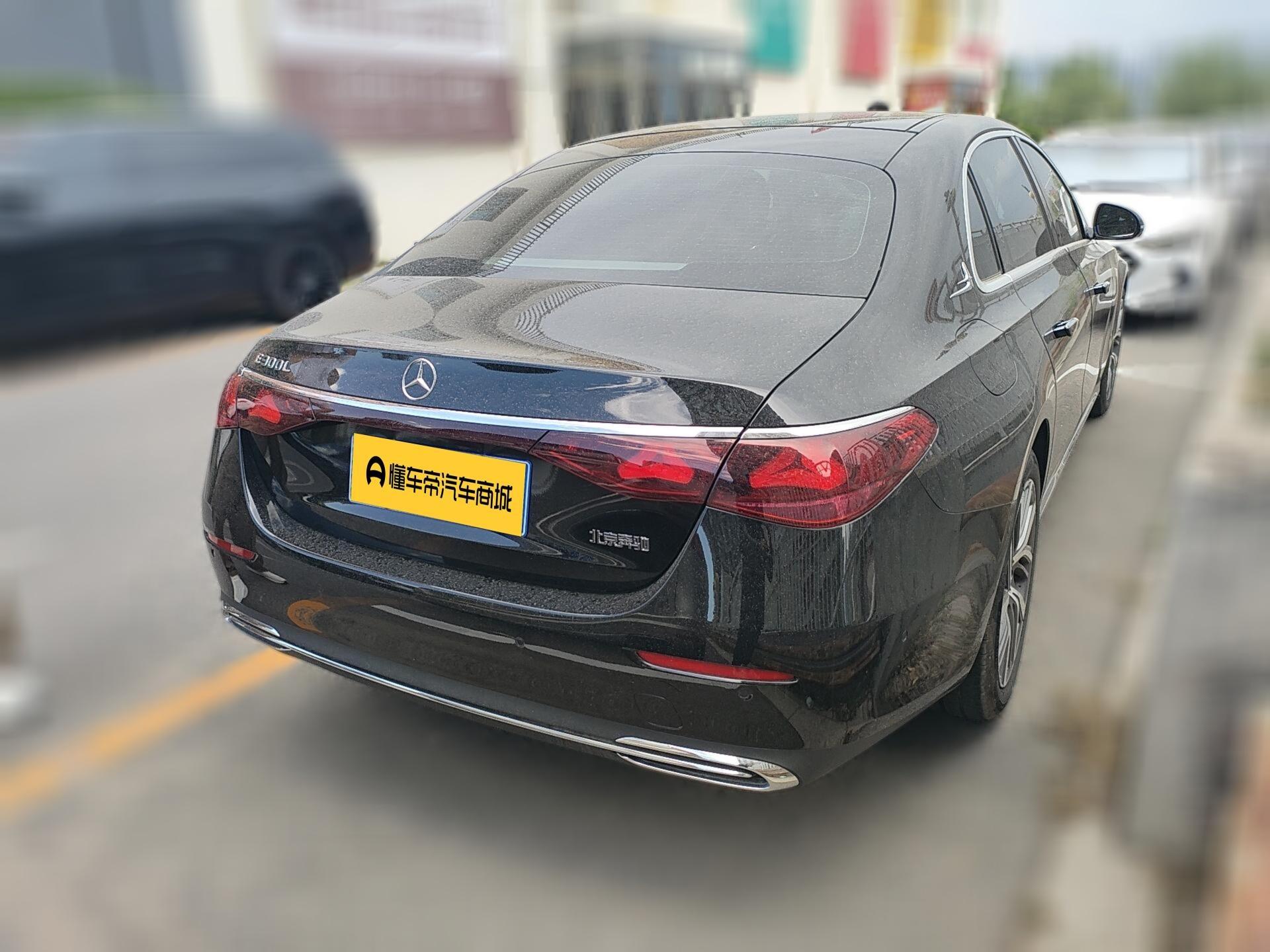 Mercedes-Benz Mercedes-Benz E-Class