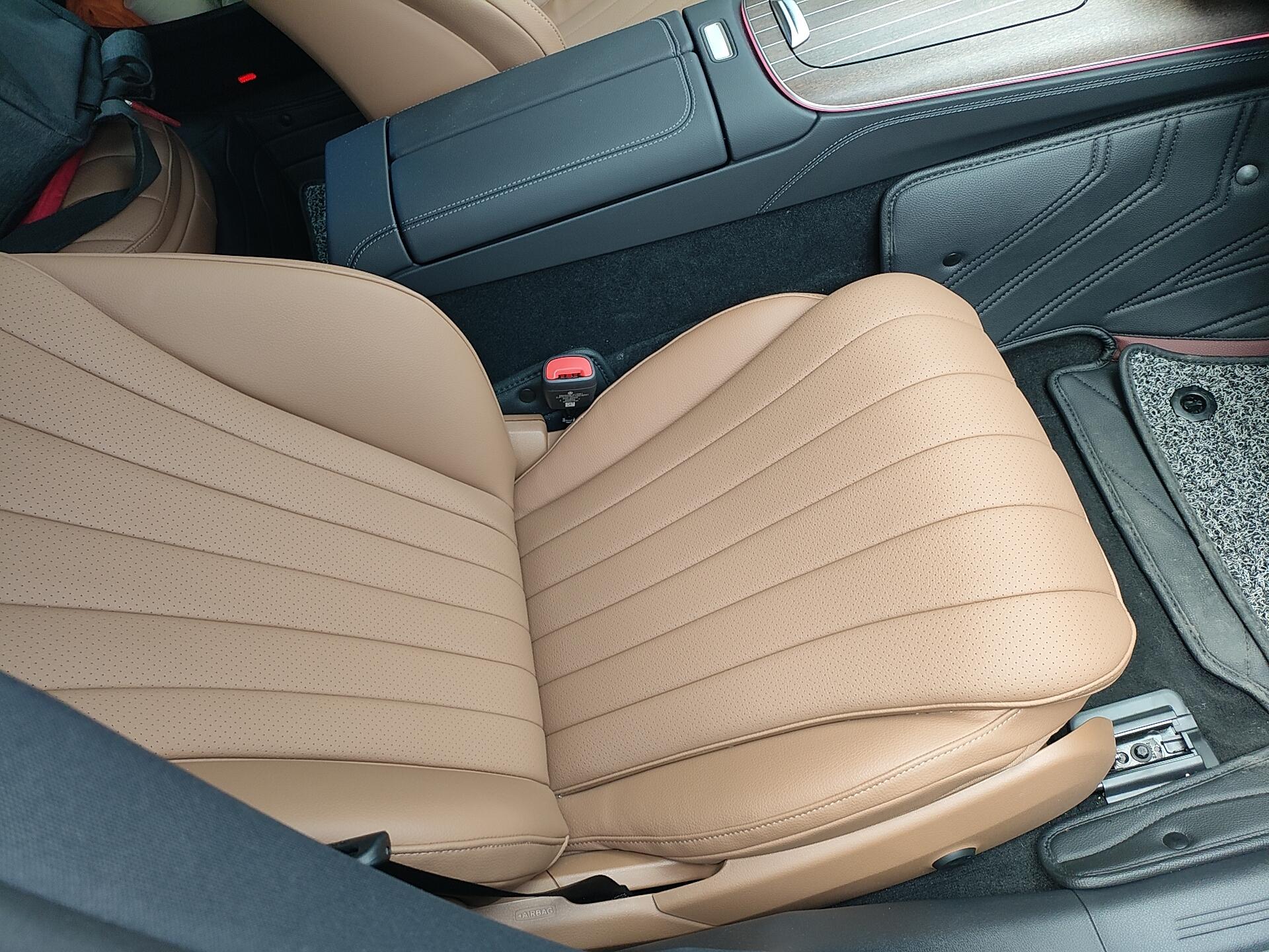 Mercedes-Benz Mercedes-Benz E-Class
