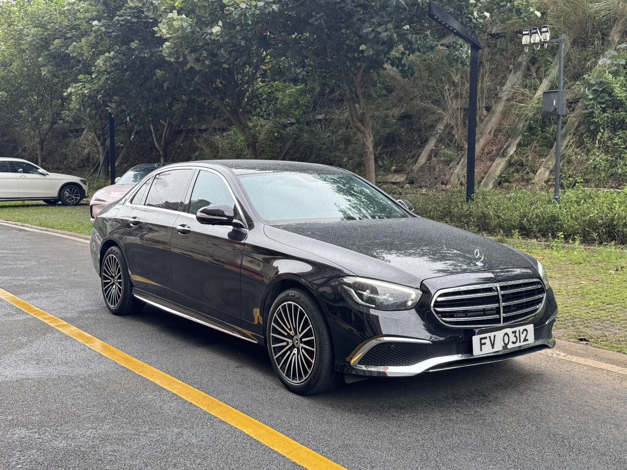 Mercedes-Benz Mercedes-Benz E-Class