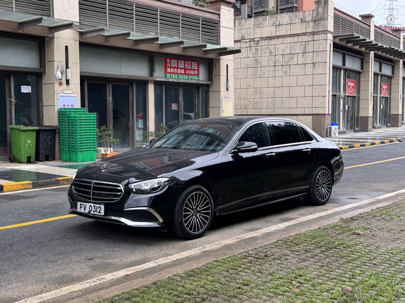 Mercedes-Benz Mercedes-Benz E-Class
