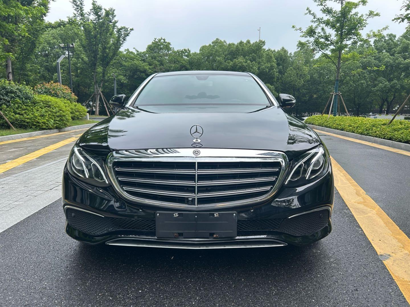 Mercedes-Benz Mercedes-Benz E-Class