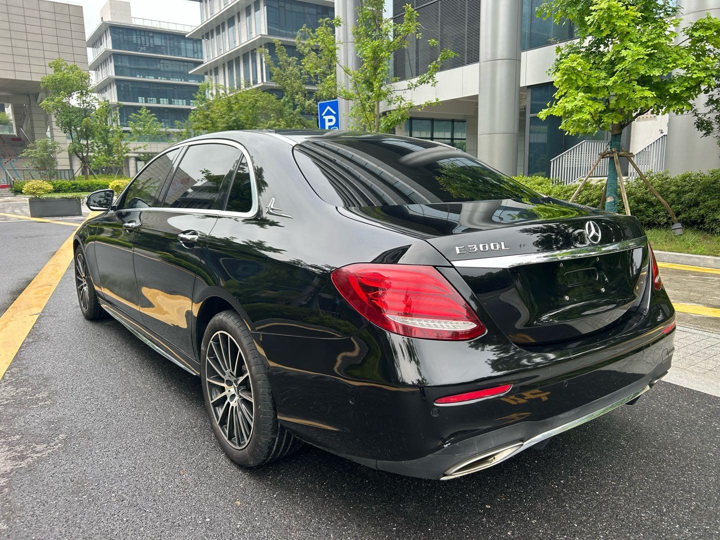 Mercedes-Benz Mercedes-Benz E-Class