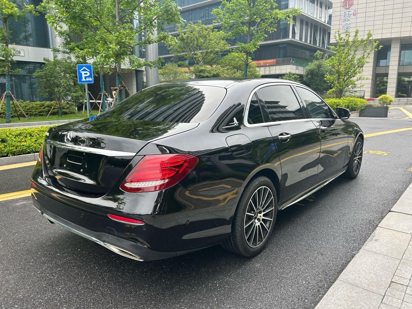 Mercedes-Benz Mercedes-Benz E-Class