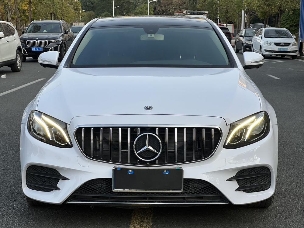 Mercedes-Benz Mercedes-Benz E-Class