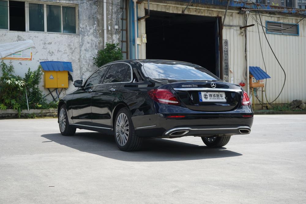 Mercedes-Benz Mercedes-Benz E-Class