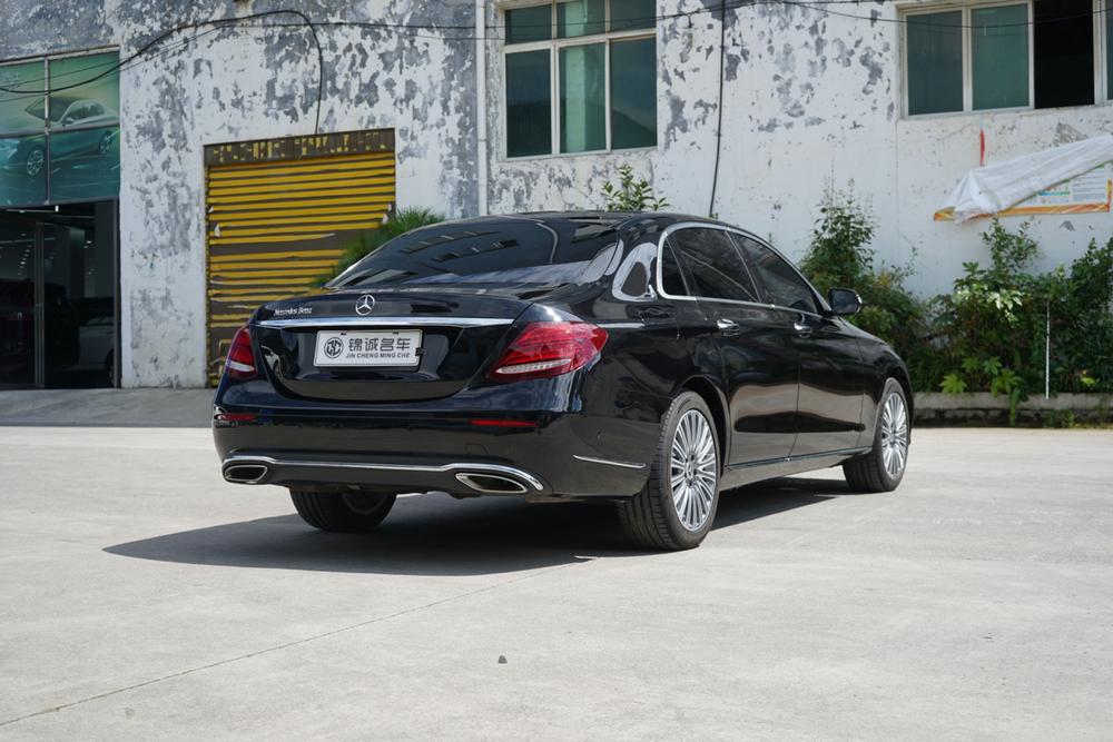 Mercedes-Benz Mercedes-Benz E-Class