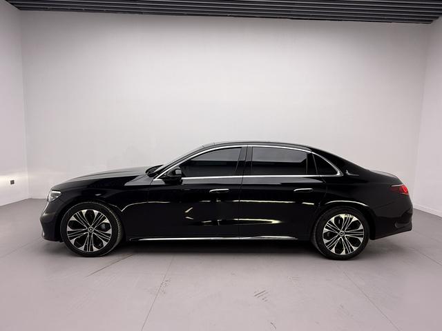 Mercedes-Benz Mercedes-Benz E-Class