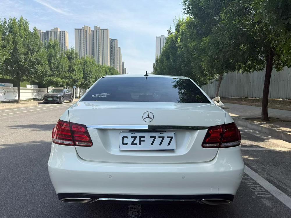 Mercedes-Benz Mercedes-Benz E-Class