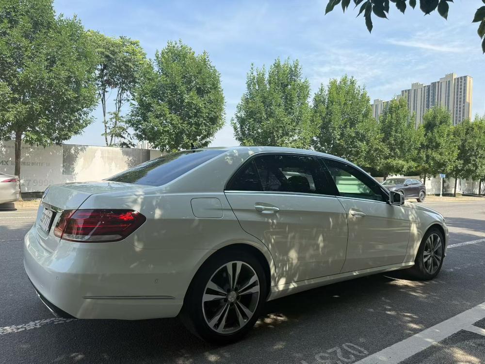 Mercedes-Benz Mercedes-Benz E-Class