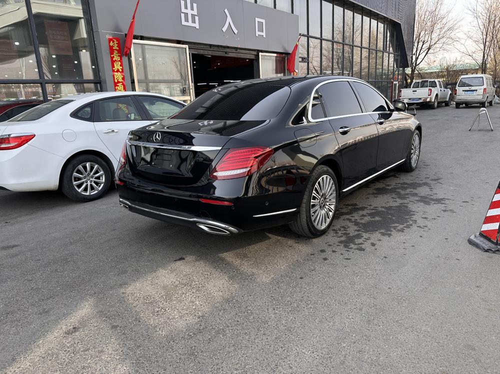 Mercedes-Benz Mercedes-Benz E-Class