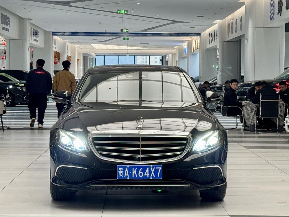 Mercedes-Benz Mercedes-Benz E-Class