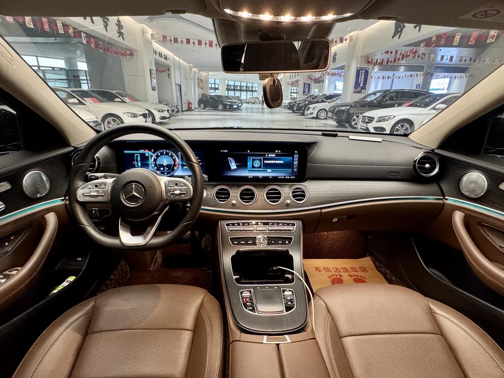 Mercedes-Benz Mercedes-Benz E-Class