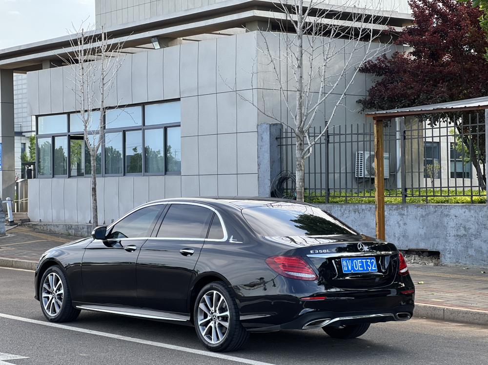 Mercedes-Benz Mercedes-Benz E-Class
