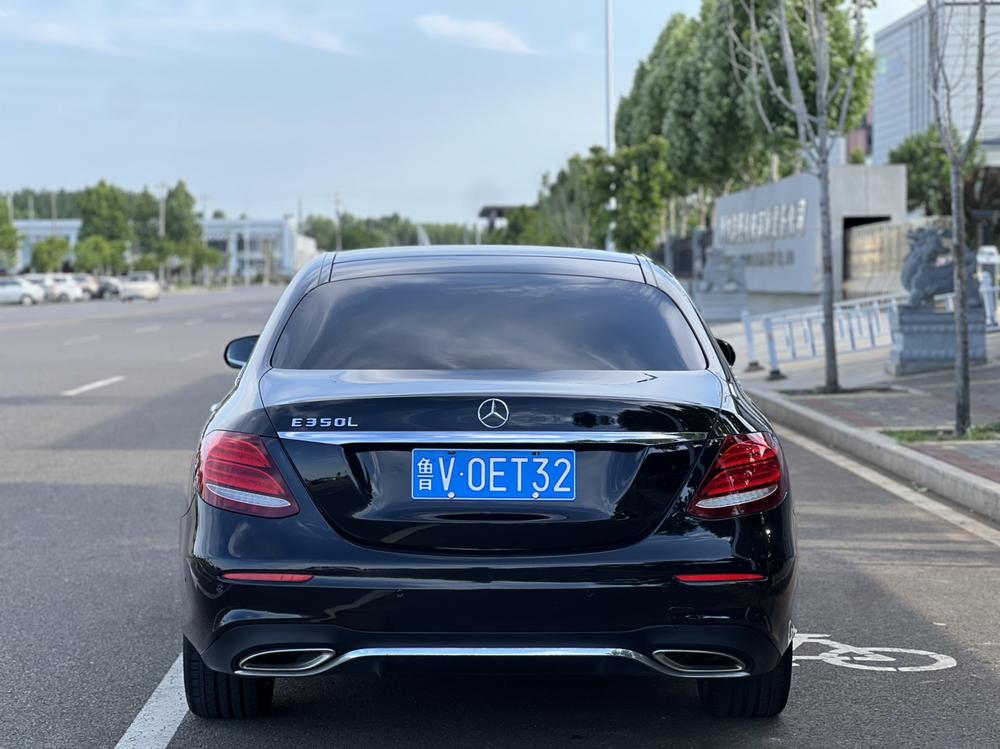 Mercedes-Benz Mercedes-Benz E-Class