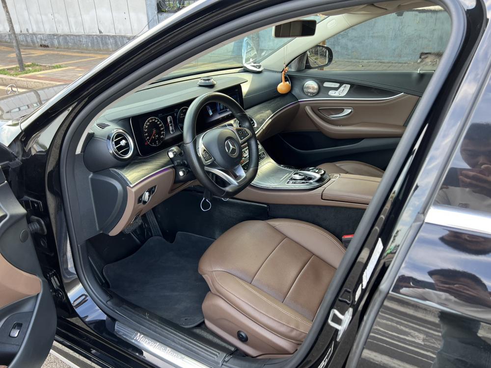 Mercedes-Benz Mercedes-Benz E-Class