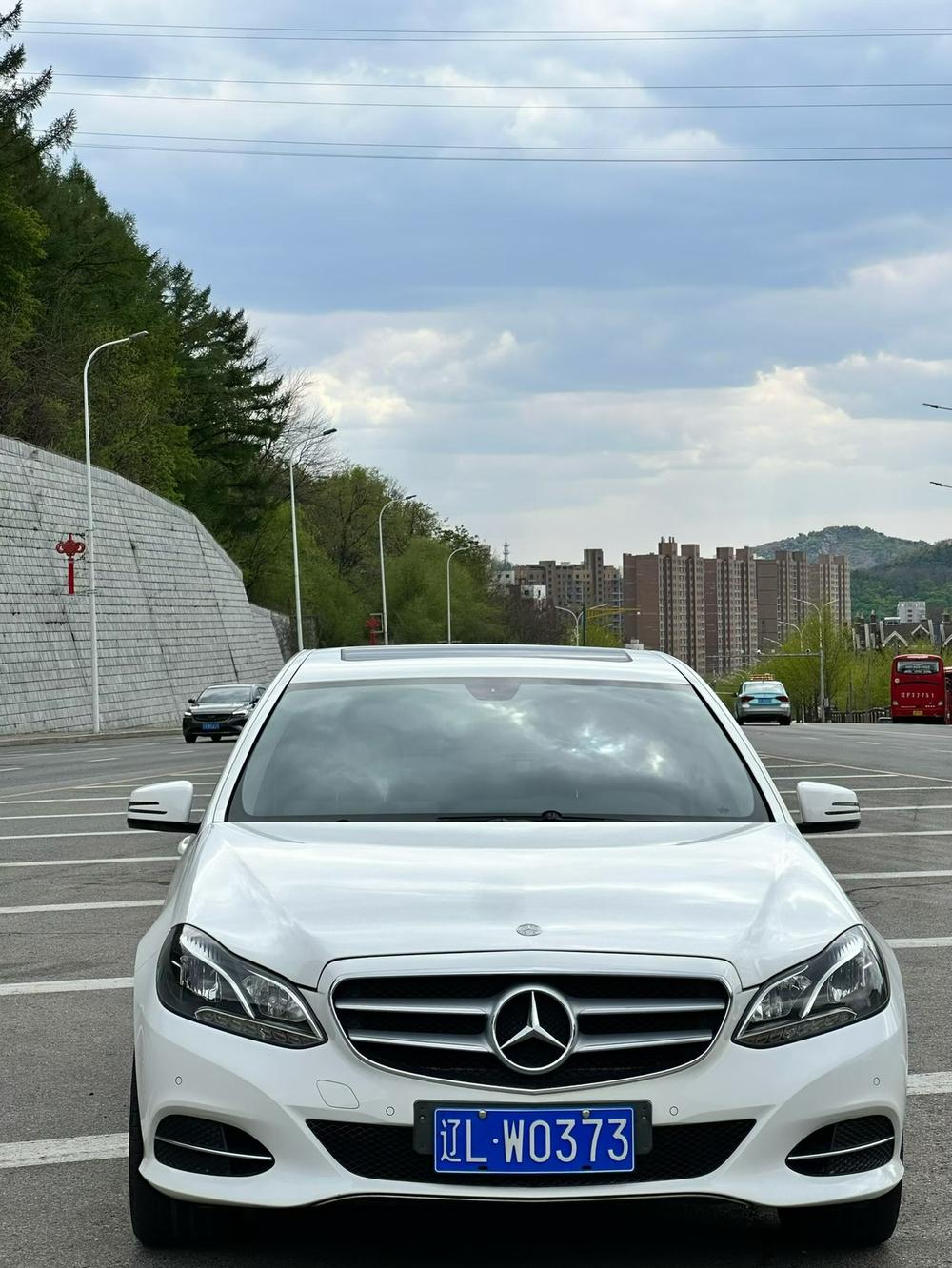 Mercedes-Benz Mercedes-Benz E-Class