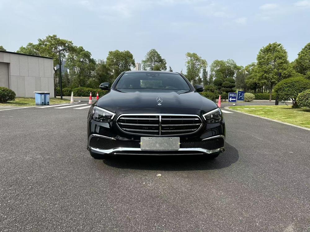 Mercedes-Benz Mercedes-Benz E-Class