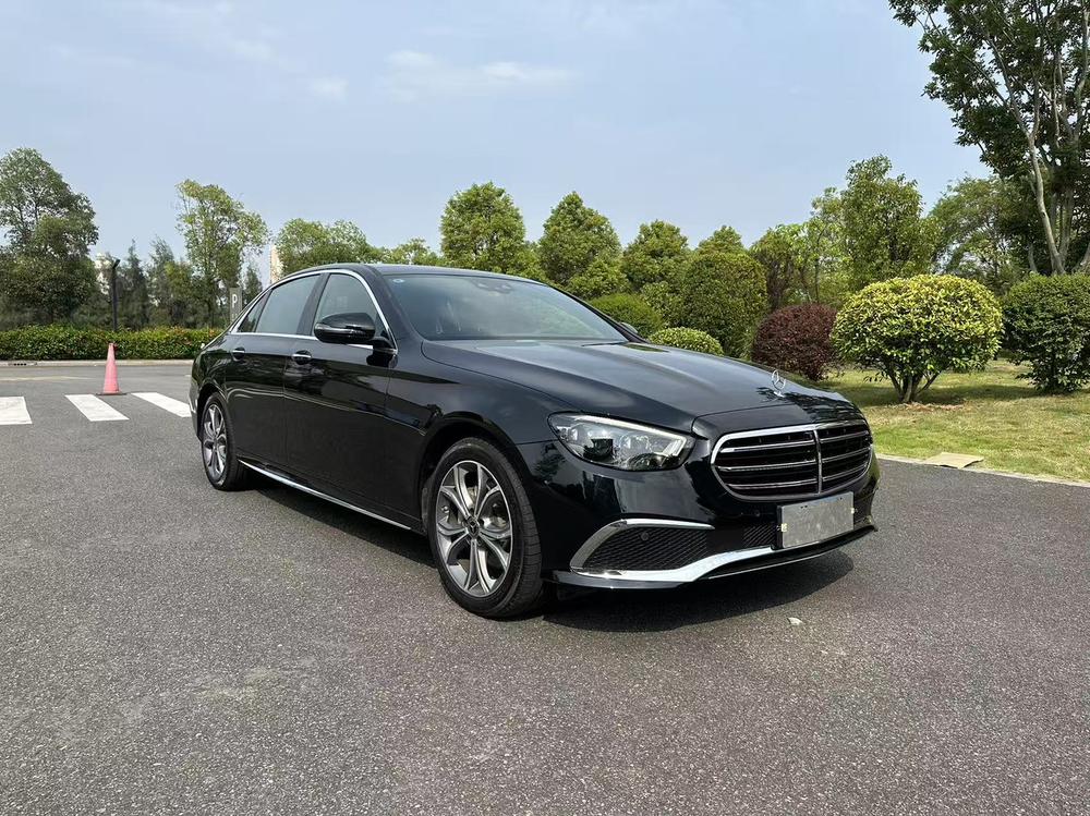 Mercedes-Benz Mercedes-Benz E-Class