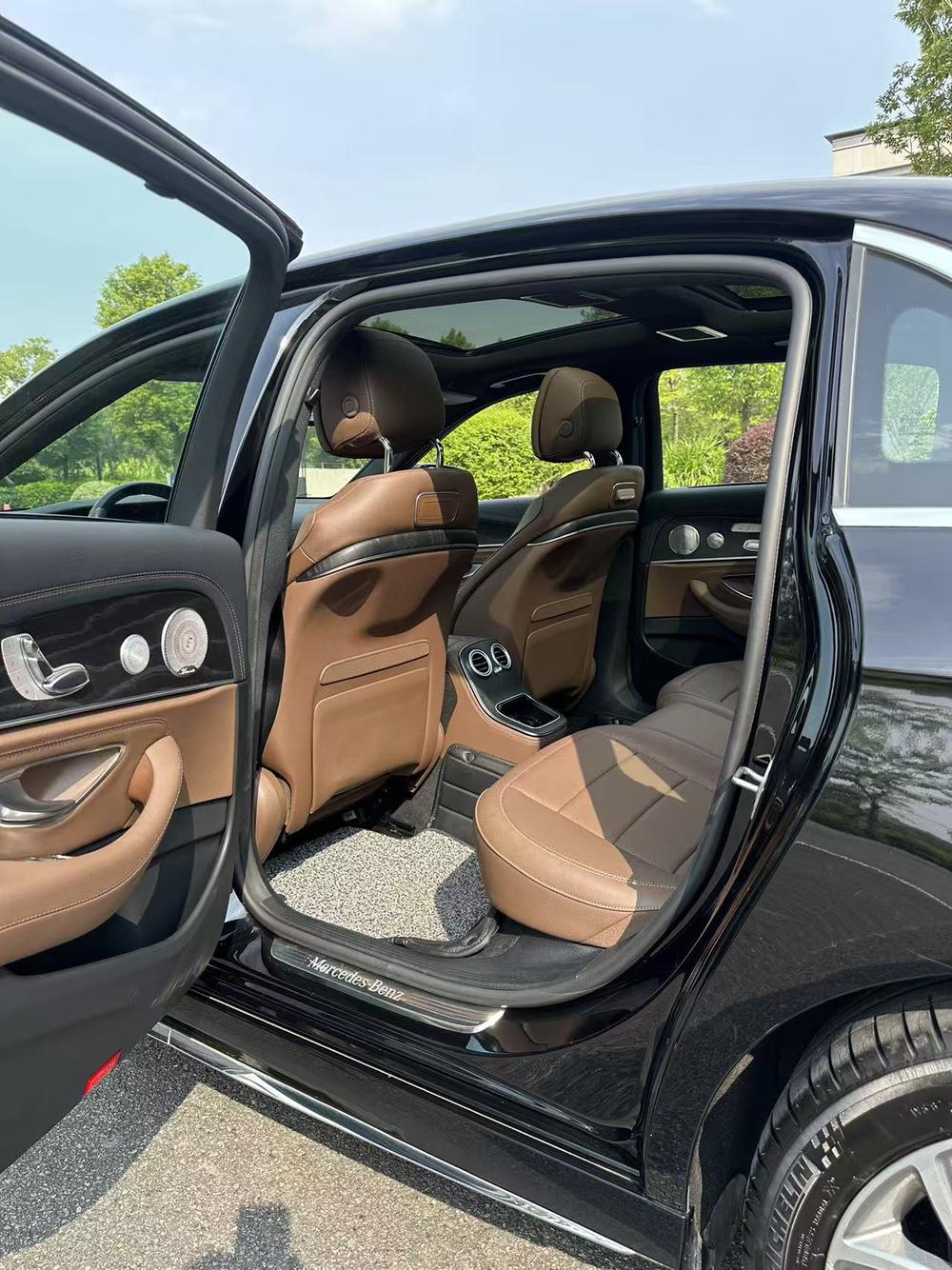 Mercedes-Benz Mercedes-Benz E-Class