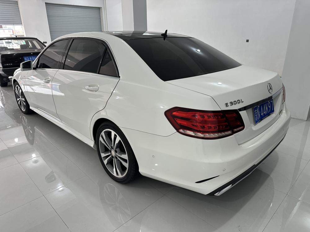 Mercedes-Benz Mercedes-Benz E-Class