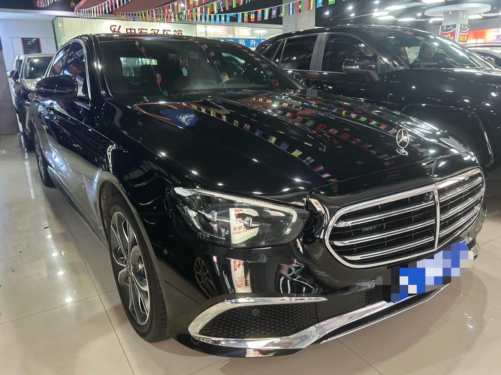 Mercedes-Benz Mercedes-Benz E-Class