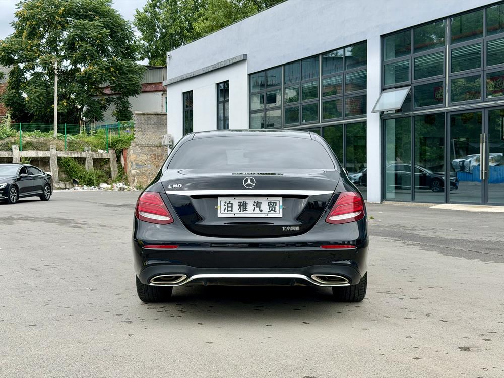 Mercedes-Benz Mercedes-Benz E-Class