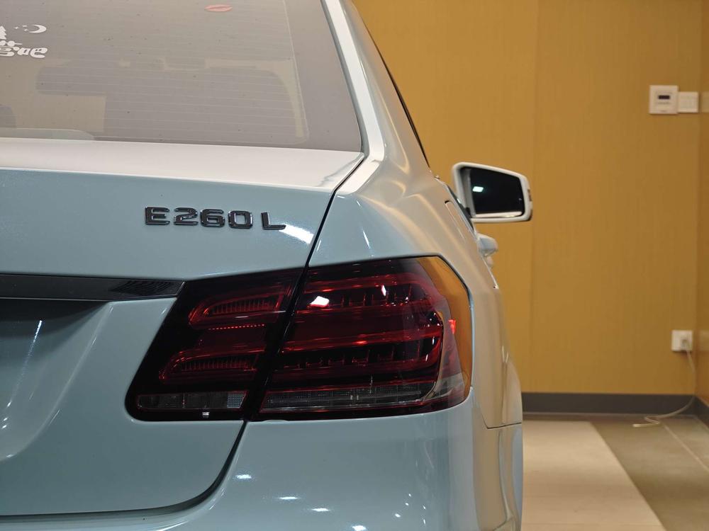 Mercedes-Benz Mercedes-Benz E-Class