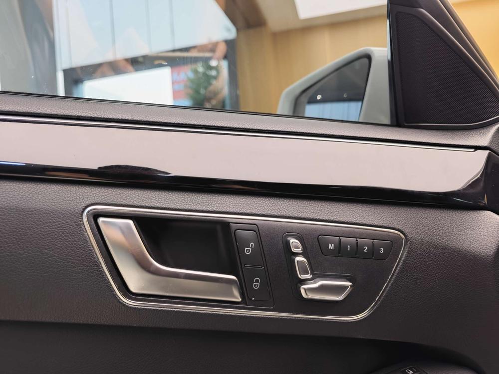 Mercedes-Benz Mercedes-Benz E-Class